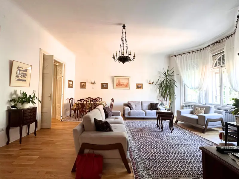 Stan u srcu Starog Grada Sarajeva 147m2