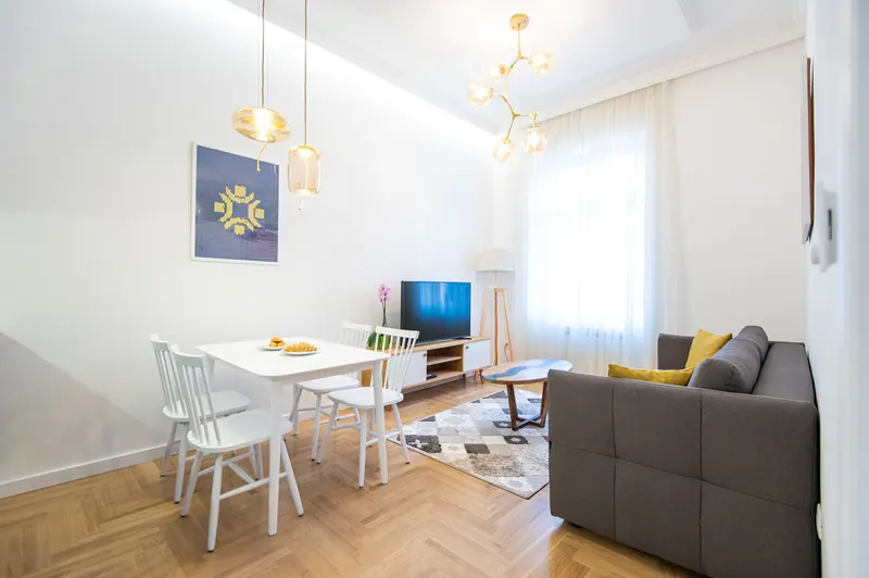 BJELAŠNICA ’84 SUITE